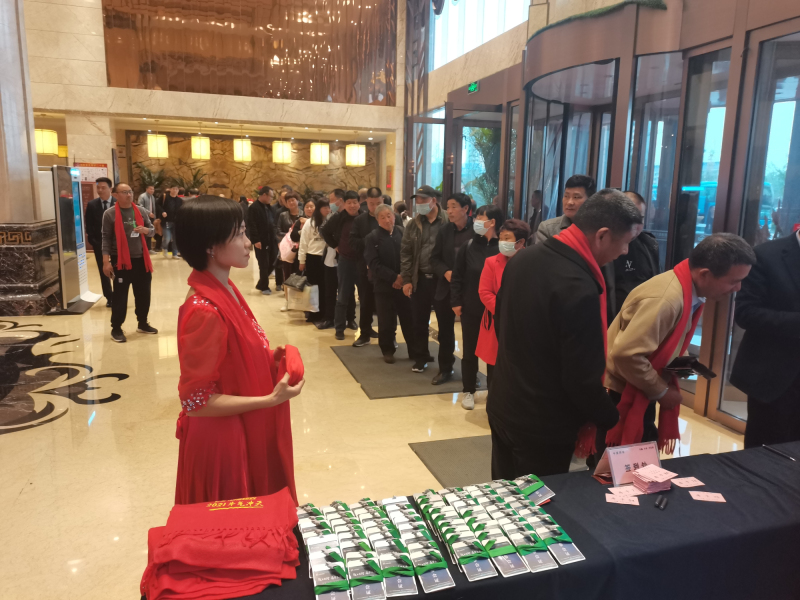 戮力同行(xíng) · 逐夢未來(lái)—— 中原邦農(nóng)集團2021年(nián)第一(yī)季度大(dà)會(huì)暨新品發布會(huì)圓滿落幕